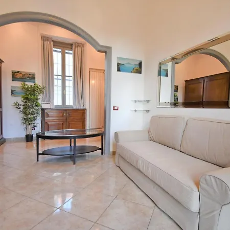 Locazione Turistica Gramsci Studio *